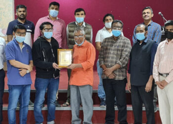 ബഷീര്‍ മൈദീന് യാത്രയയപ്പ് നല്‍കി