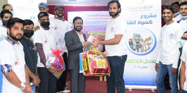 ഡസേർട്ട് കിറ്റുകൾ വിതരണം ചെയ്‌തു