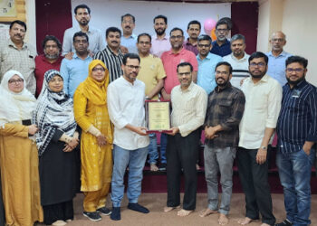 യാത്രയയപ്പ് നൽകി